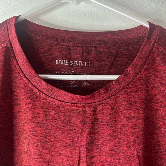 Men’s Real Essentials Size Large Quick Dry 5 Pack Shirt Bundle - Picture 3 of 16